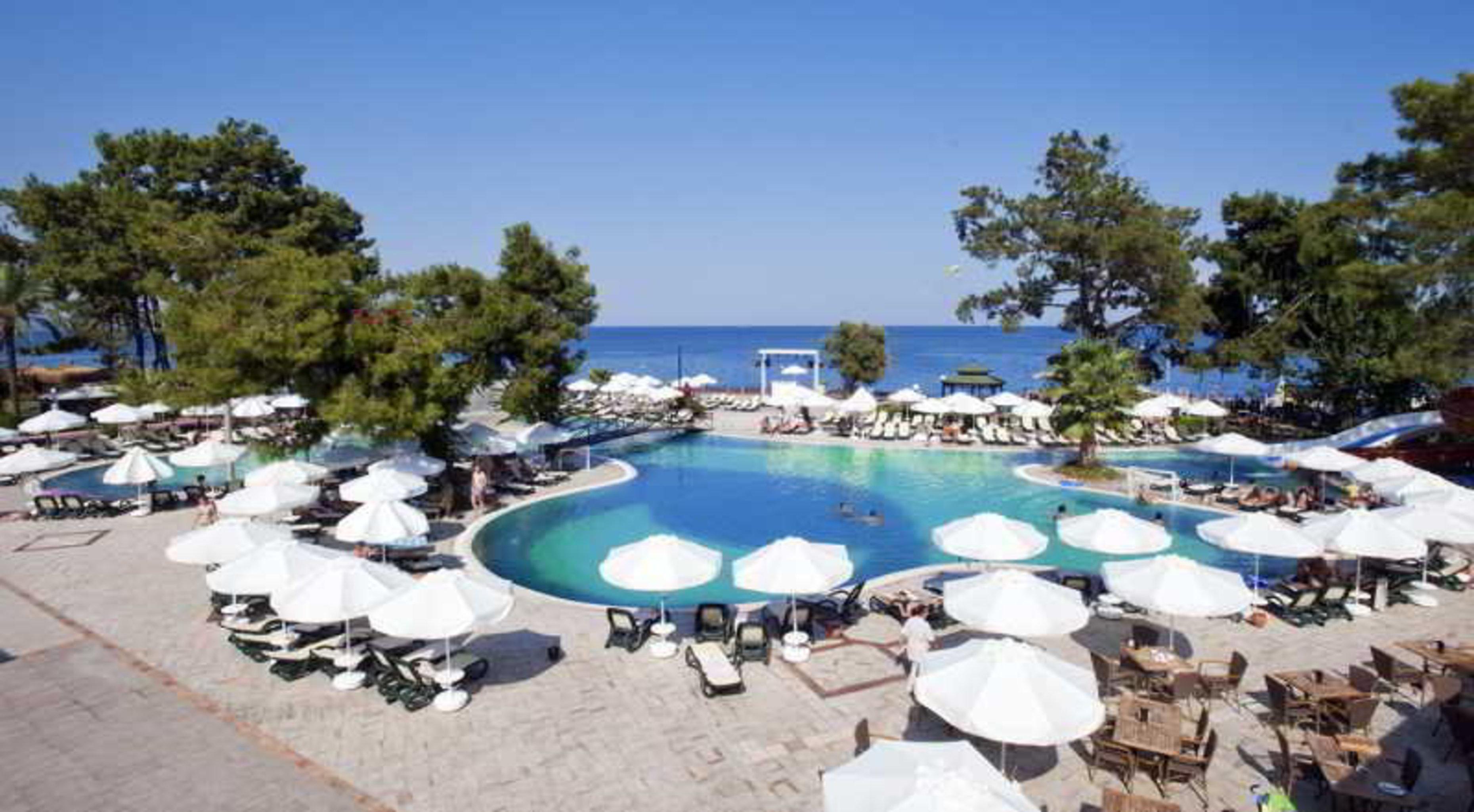 Crystal Aura Beach Resort & Spa Kemer Buitenkant foto